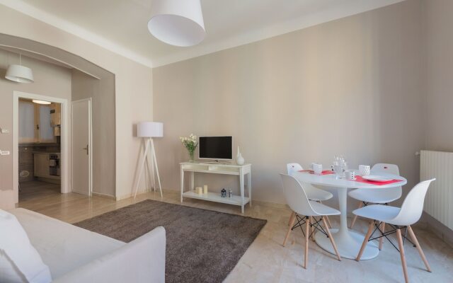 Be Apartments Menotti 6