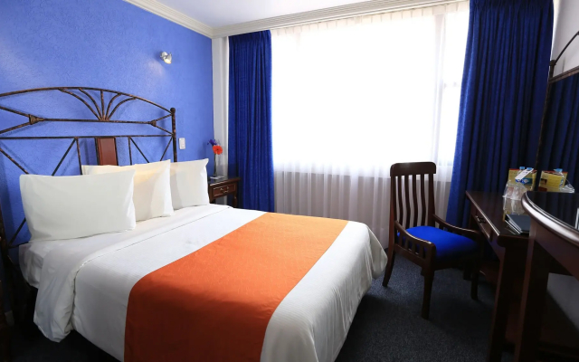 Hotel Ciros
