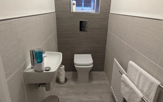 Places to Stay in Darlington With Free Parking