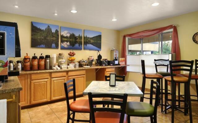 Seattle University Travelodge