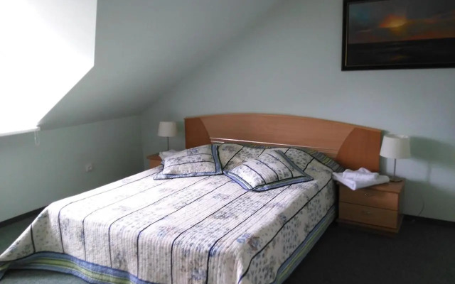 Family Inn cottage with terrace
