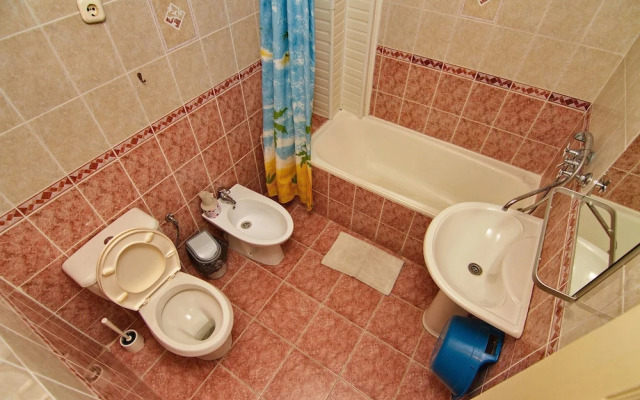 Lazur Guest House