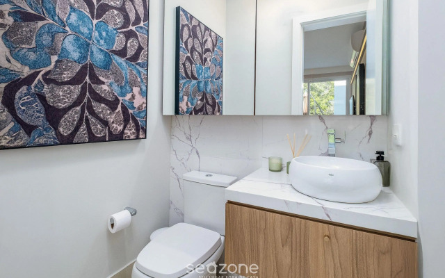 Cobertura C/jacuzzi e Churrasq em Jurere Rvo401