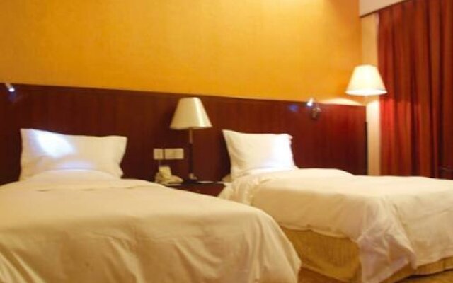 Tarshan Hotel