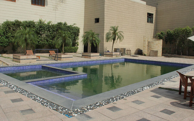 Hotel Glitz Westend Inn
