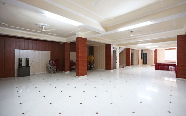 Oyo 3457 Hotel Sky Heights