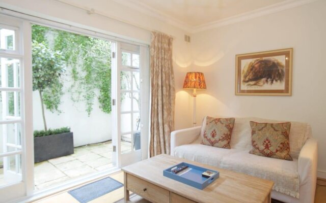 A Place Like Home - Two Bedroom Flat near Gloucester Road