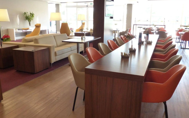 Hotel 10 Palmas