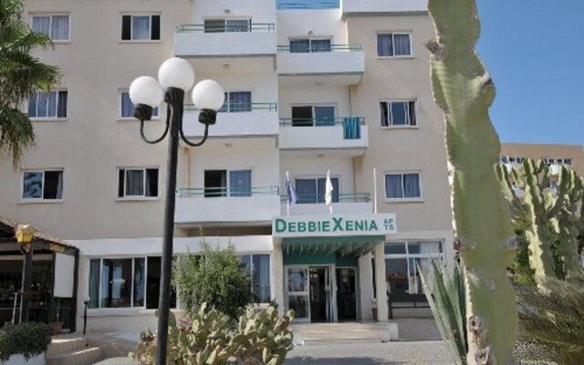 DebbieXenia Hotel Apartments