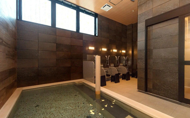 Queen's Hotel Chitose