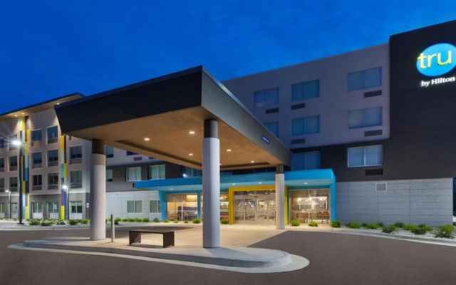 Tru By Hilton Comstock Park Grand Rapids