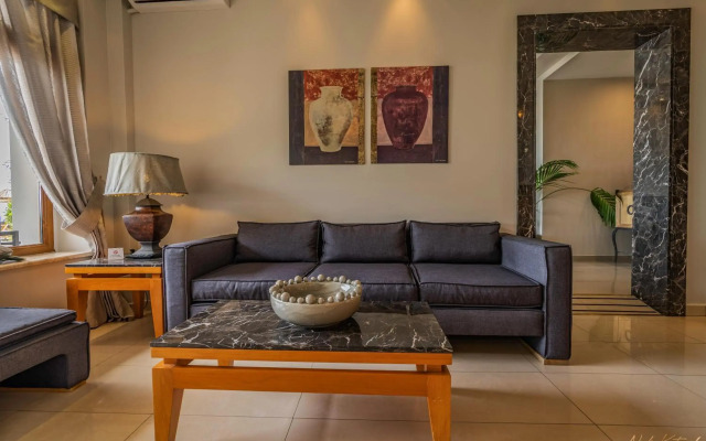 Avra Hotel