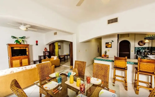 Natz Ti Ha Mexican Style Dowtown Condos