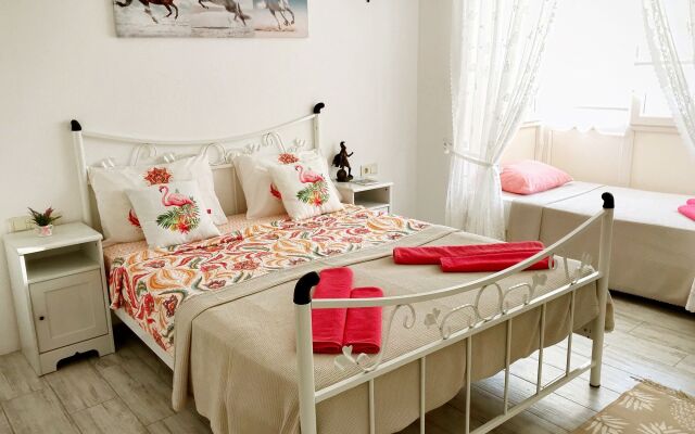 Alacati Umitev Hotel