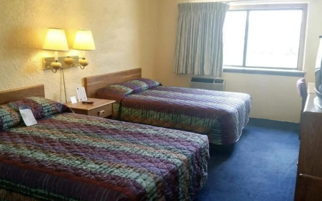 Motel 6-Moline, IL