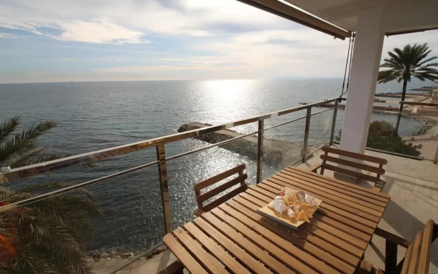 Apartamento Sobre el Mar