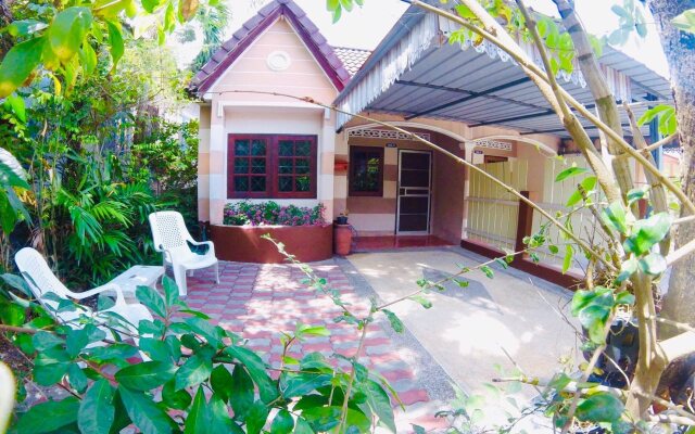 Aree Guesthouse5