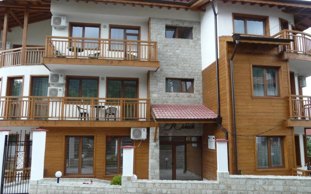 Yuliya Guest House