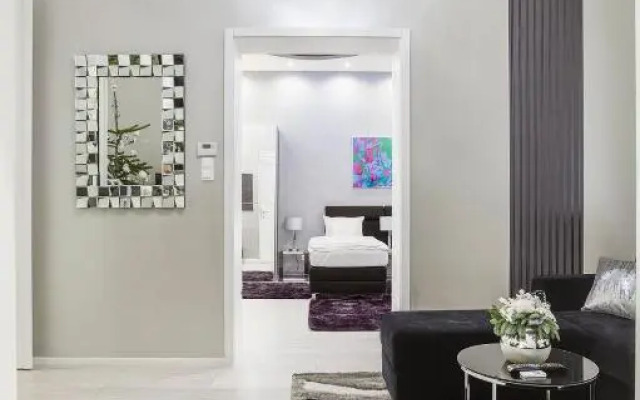 Opera Luxory Suite