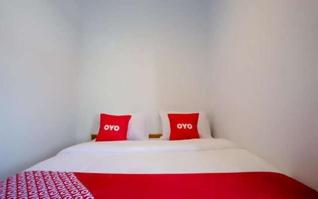 OYO 3707 Halona Guesthouse