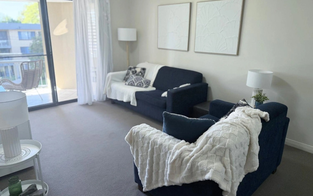 Sandcastles on the Broadwater – Guest Rooms – Labrador