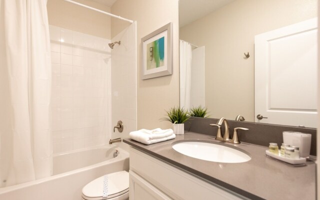 8933ccd-the Retreat At Championsgate 6 Bedroom Home by RedAwning