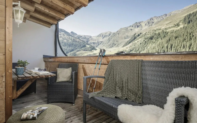 Montana Aparthotel