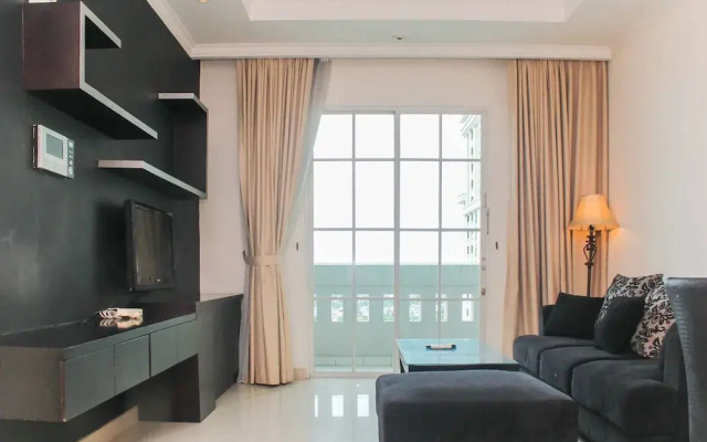 Fully Furnished with Cozy Design 2BR The Bellezza Apartment