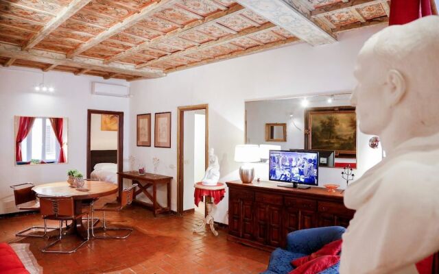 Campo Dei Fiori 2 Bedroom Apartment