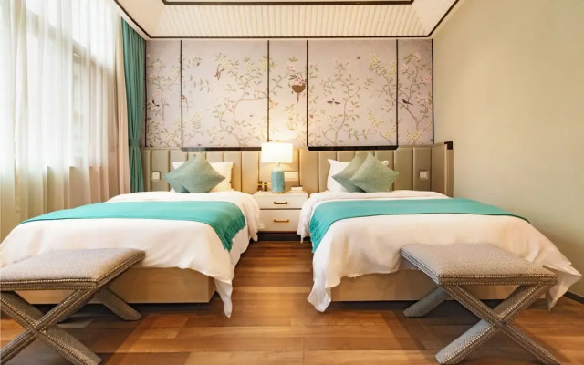 Li River Resort Villa Hotel