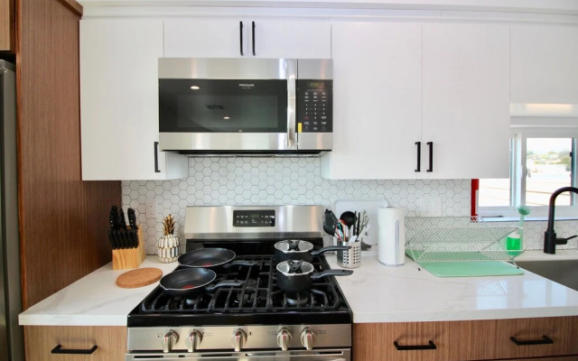 Los Angeles Villas 3BR 3BT Parking