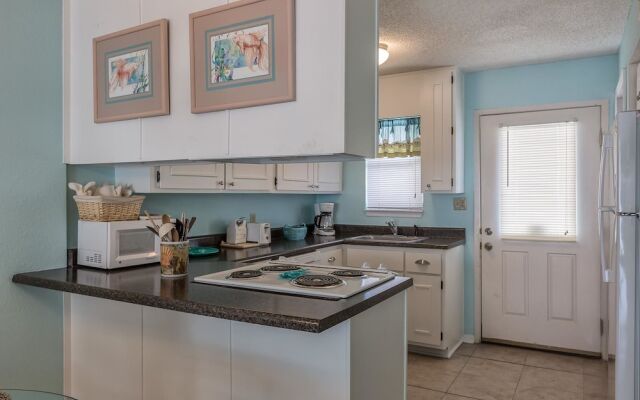 Harbor House Unit 11B