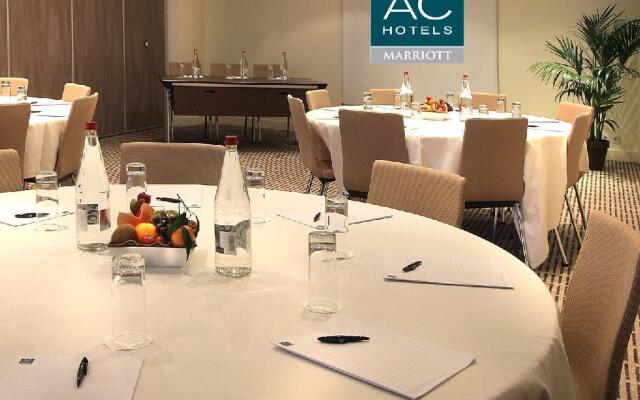 AC Hotel by Marriott Ambassadeur Antibes - Juan Les Pins