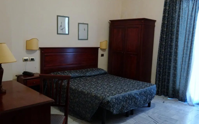 Hotel Astor