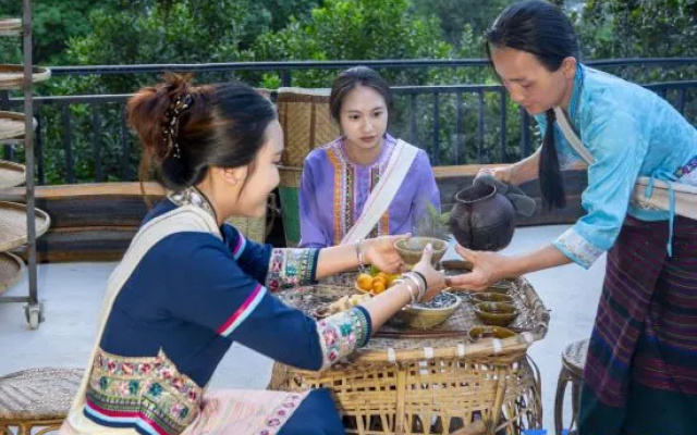 Dai La · Sunset Villa Cloud Sea Villa – People – Pu'er