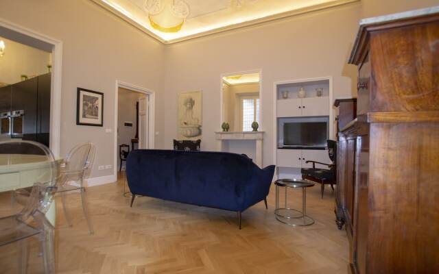 Flora Historical Luxury House