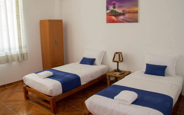Nauti-K Beach Hotel