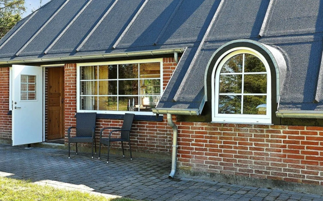 Spacious Holiday Home in Henne With Terrace