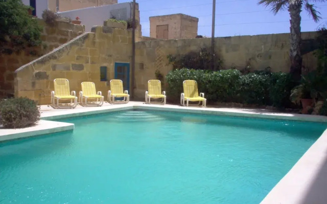 Spacious &comfortable, Traditional Villa- Large Private Pool, Terraces & Views