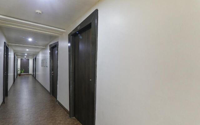 Fabhotel Silver Grand By Shelter