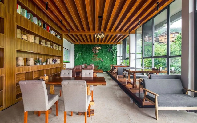 Floral Hotel Longsheng No.1 Cloud