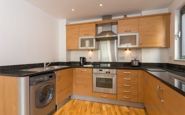 Spacious Flat With View of the Shard