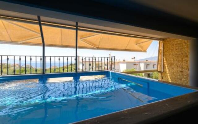 Paliochora Apartments