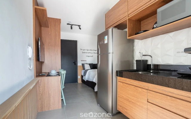 Studio 300m From the Indianopolis Metro Ois1003