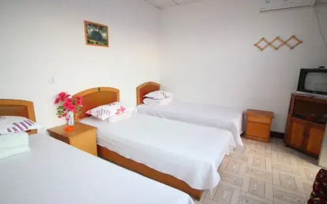 Guoying Yujia Hostel