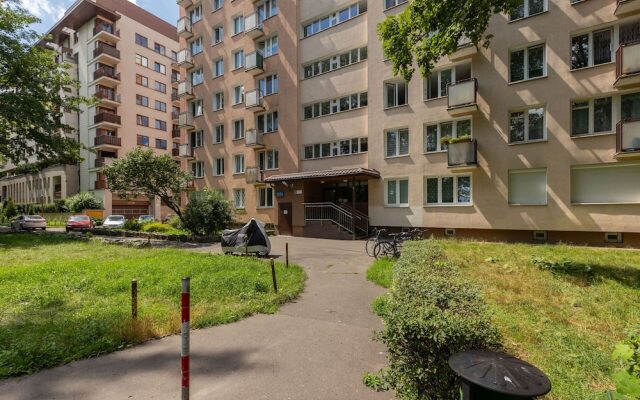Apartament Miedzynarodowa by Renters