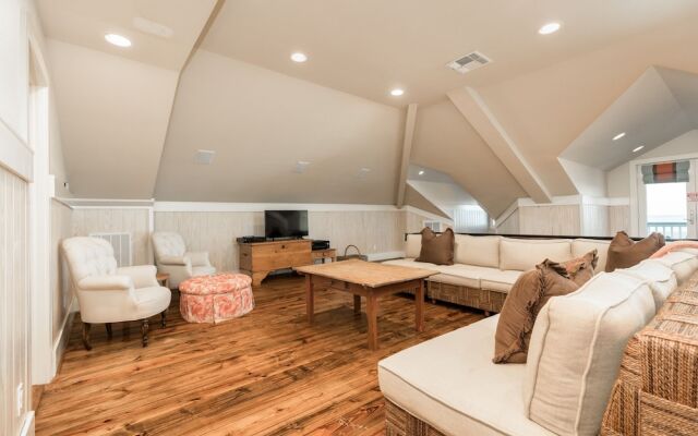 3328 Christmas Home by RedAwning