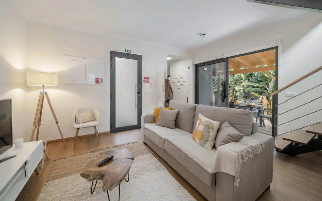 Oscar's House by An Island Apart