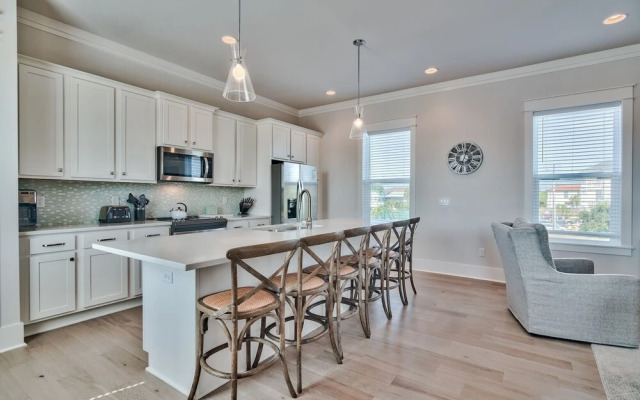 Grand Sandpiper Chateau Golf Cart Pool