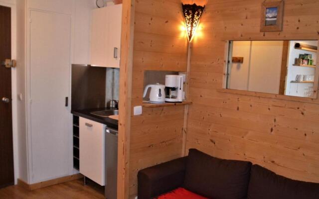 Appartement Les Menuires, 1 pièce, 3 personnes - FR-1-452-144